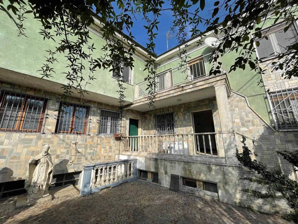 Appartamento a Casale monferrato in Strada Casale-Asti - Foto 3