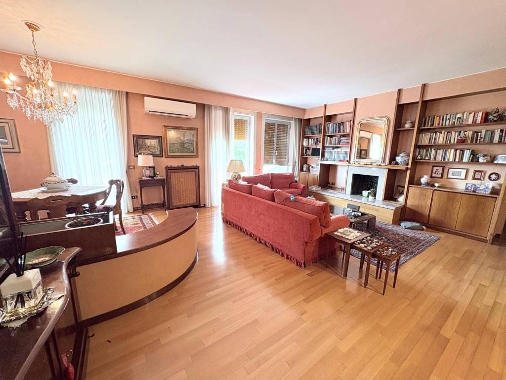 Appartamento a Gallarate in Via Gran Paradiso, 45 - Foto 4