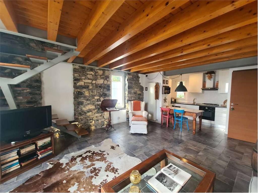 Appartamento a Cernobbio in VIA MONTE SANTO, 83 - Foto 5