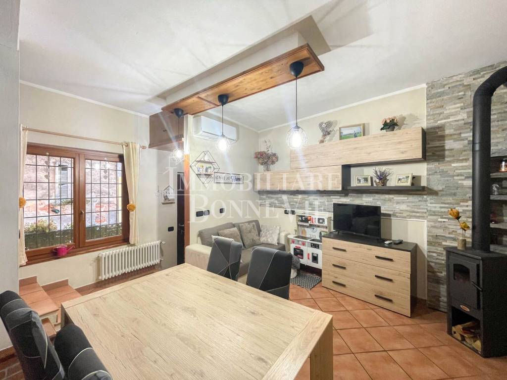 Casa indipendente a Veniano in Via Risorgimento - Foto 5