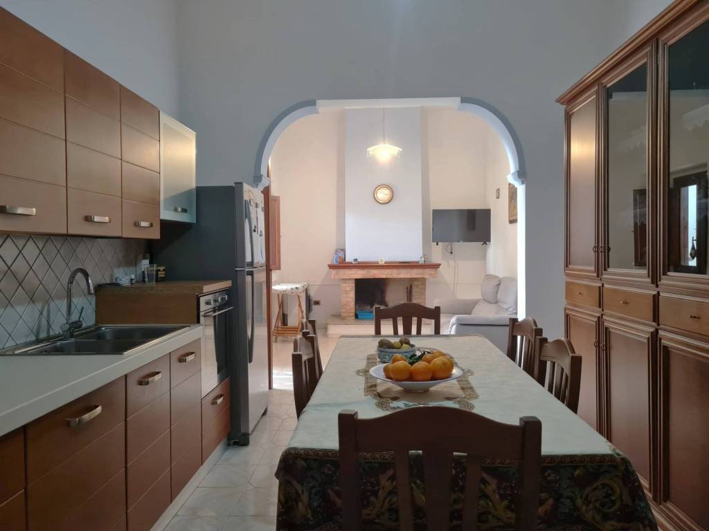 Villa a Quartucciu in Via Biserta - Foto 3