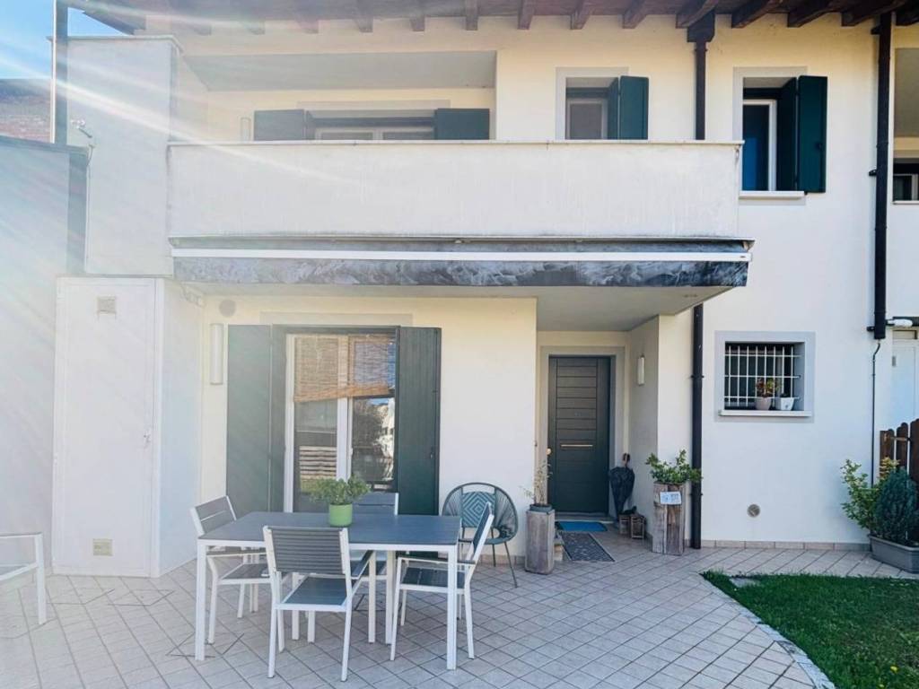 Villa a Pordenone in Via Pietro Zorutti - Foto 2