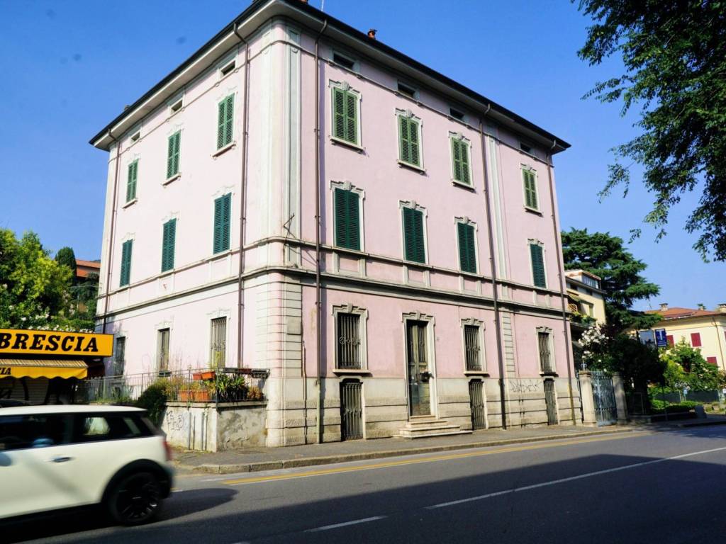 Appartamento a Brescia in Via Benacense, 2 - Foto 2