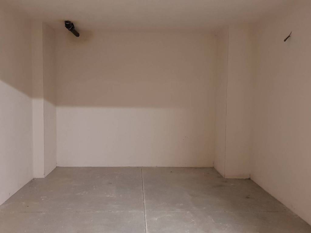 Box / garage a Triggiano in Via Don Lorenzo Milani, 2 - Foto 4