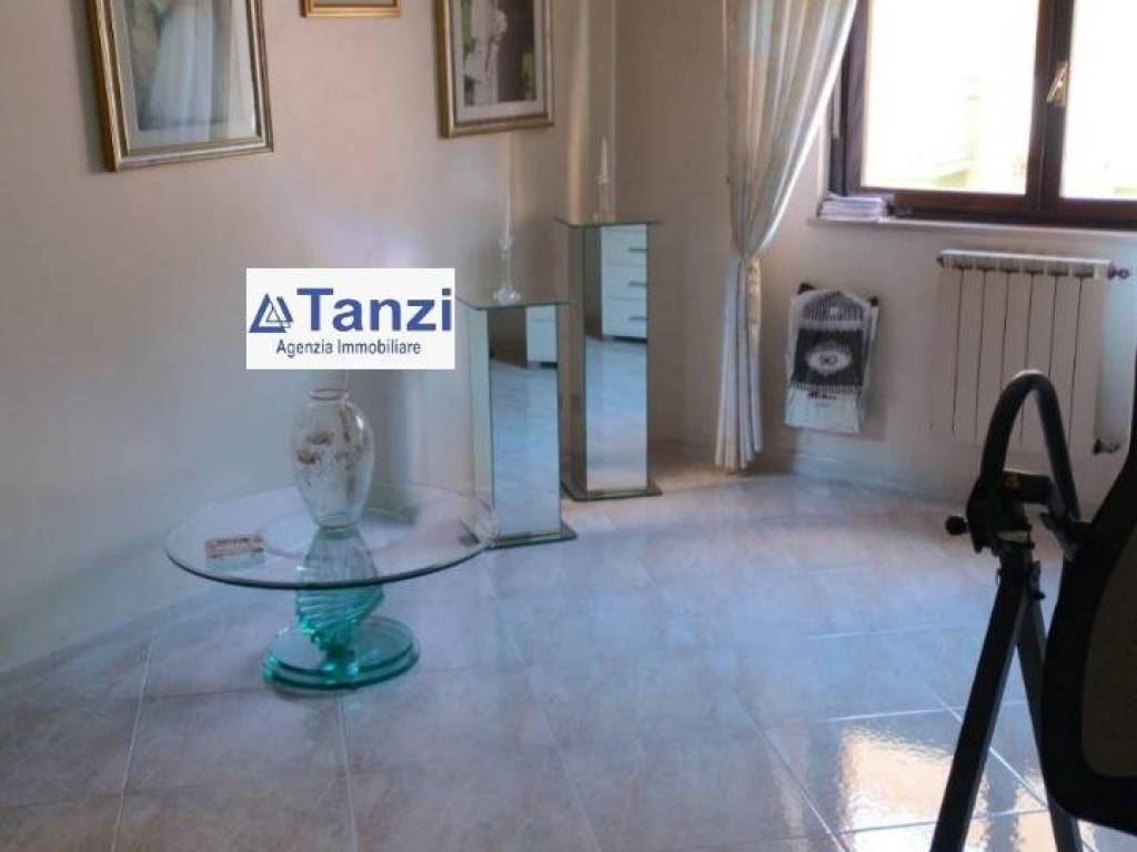 Appartamento a Barletta in Via Antonio Francavilla - Foto 4