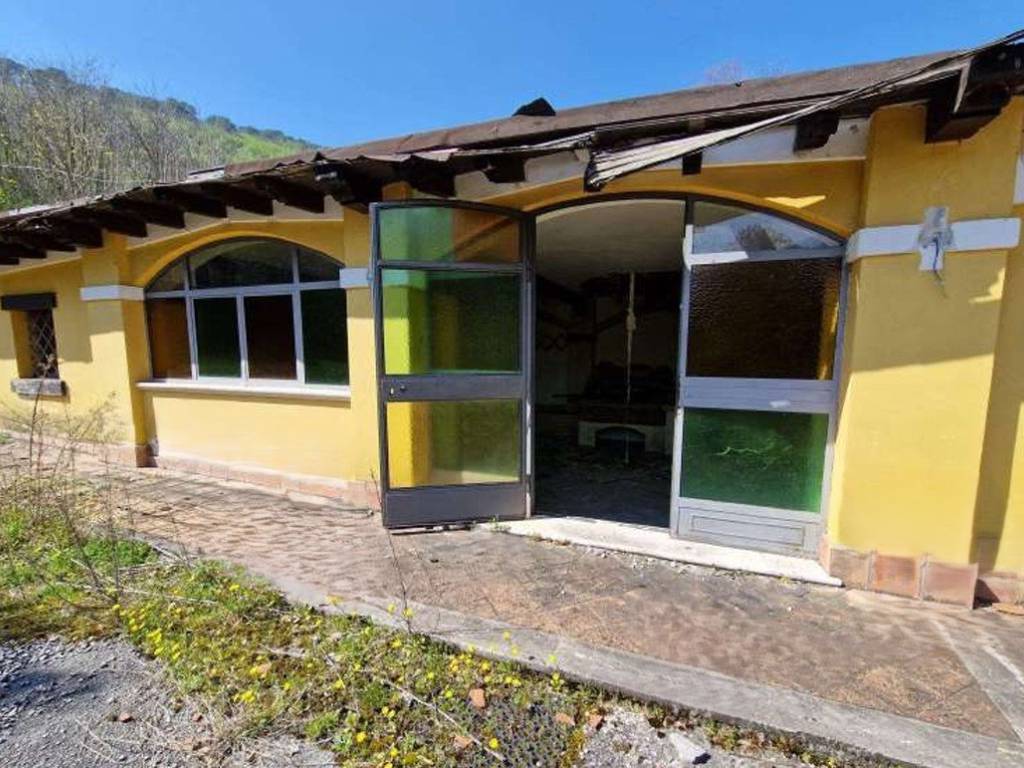 Palazzo / stabile a Alatri in Via della Croce, 1 - Foto 2