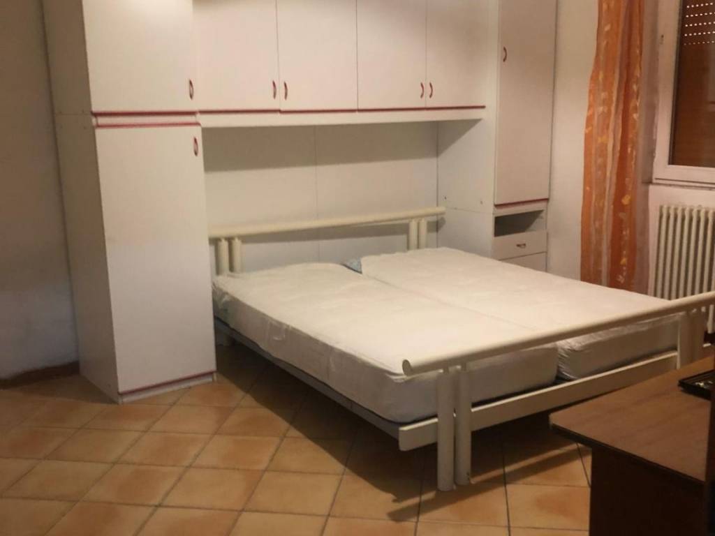 Appartamento a Parma in Strada Langhirano, 19 - Foto 4