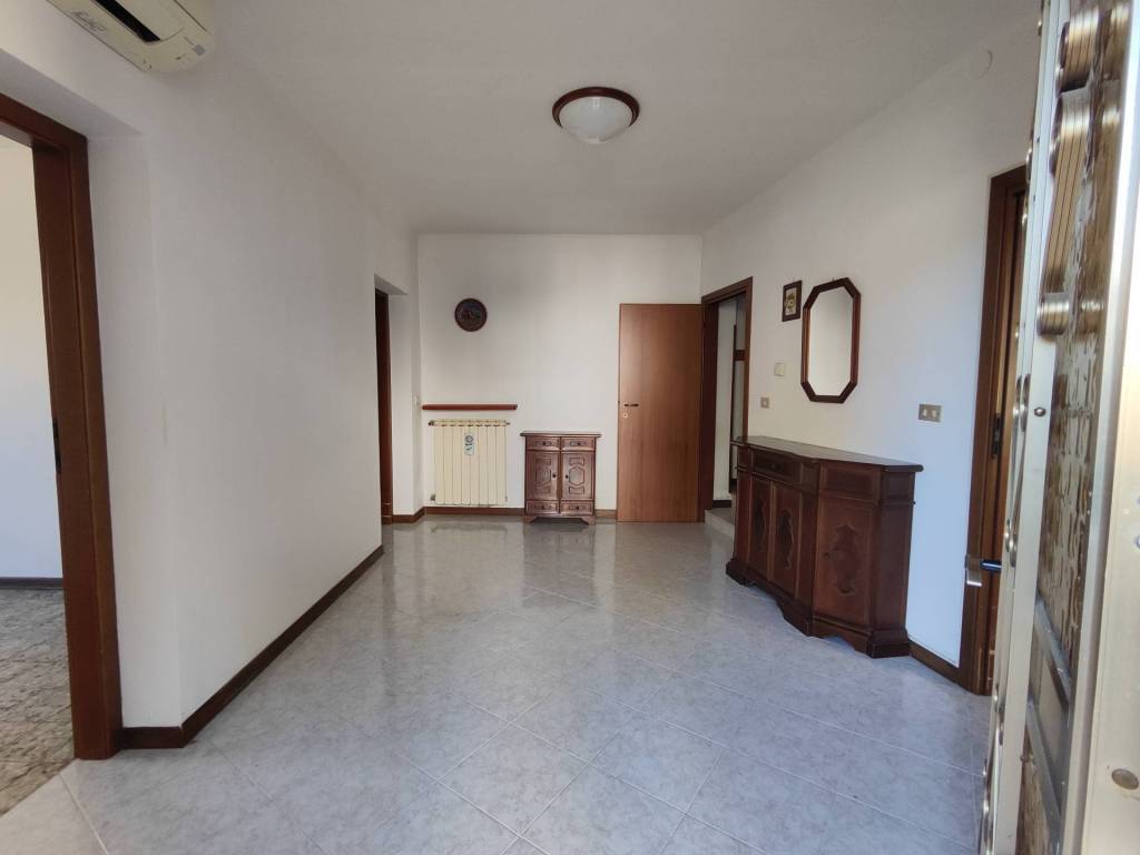 Villa a Capriva del friuli in Via Roma, 30 - Foto 4