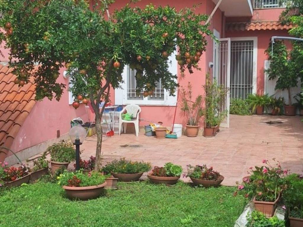 Villa a Caserta in Via Ponte - Foto 2