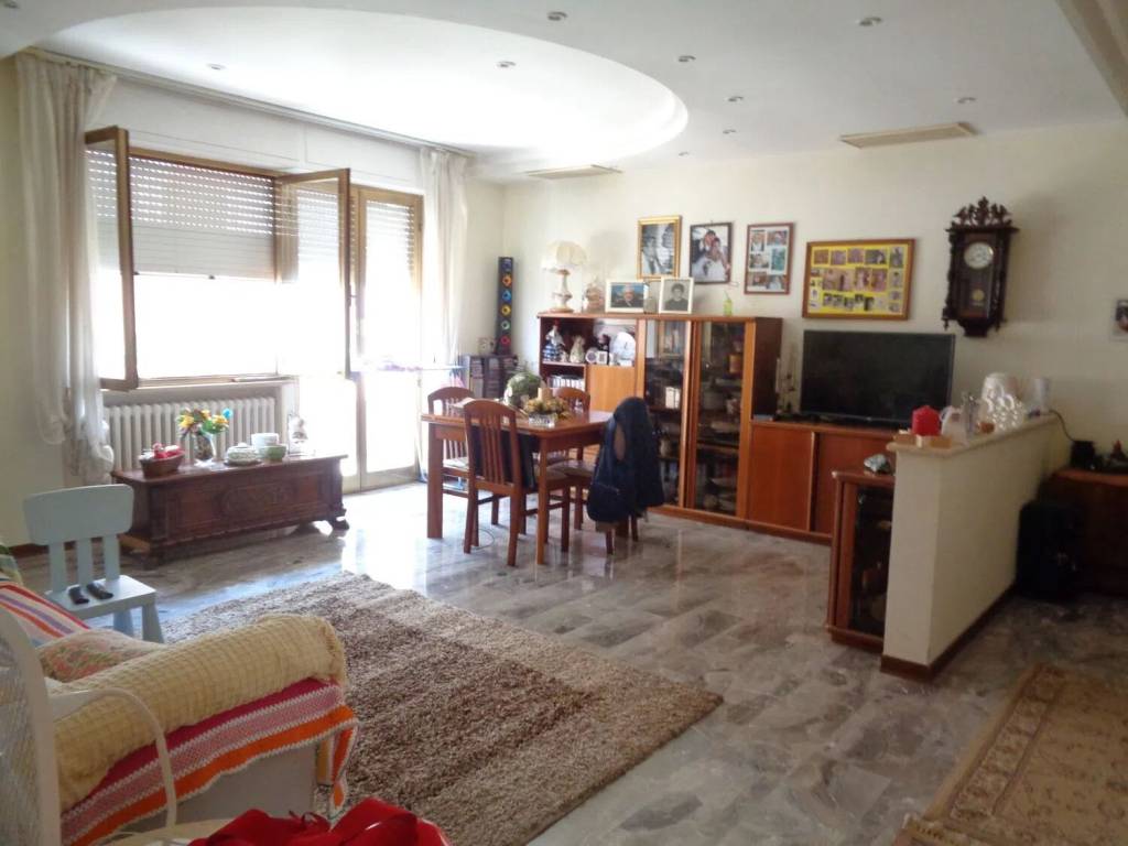 Appartamento a Pescara in Via Lago Isoletta - Foto 3