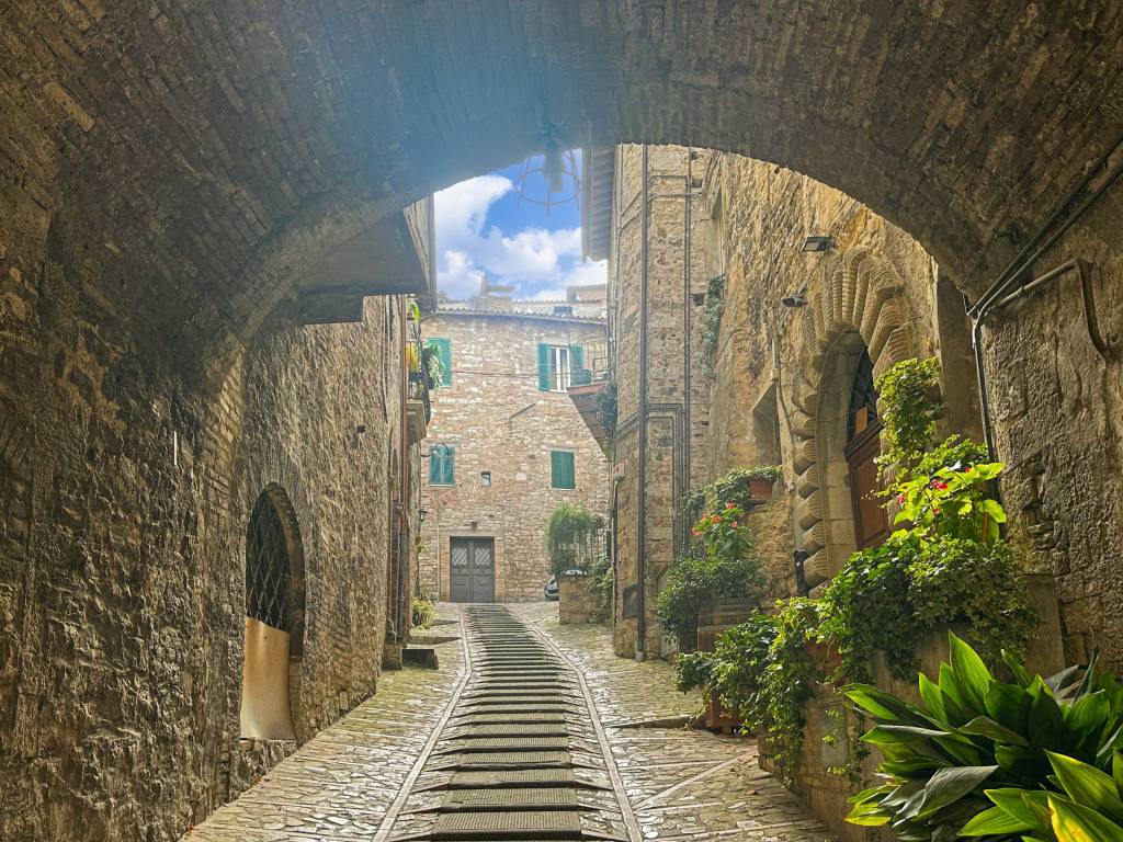 Appartamento a Todi in Via Ciuffelli - Foto 2