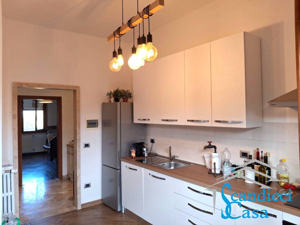 Appartamento a Scandicci in Via Francesco Cilea - Foto 3