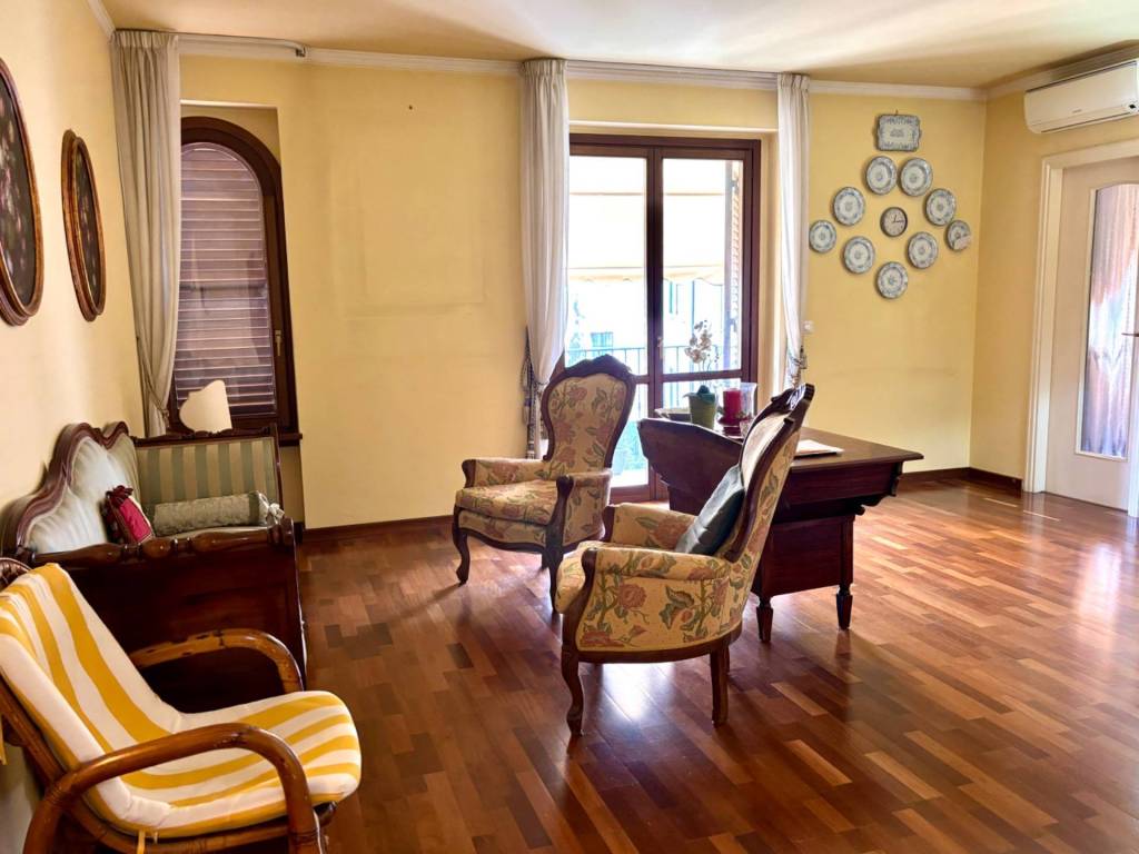 Appartamento a San benedetto del tronto in Via dell'Olmo - Foto 2