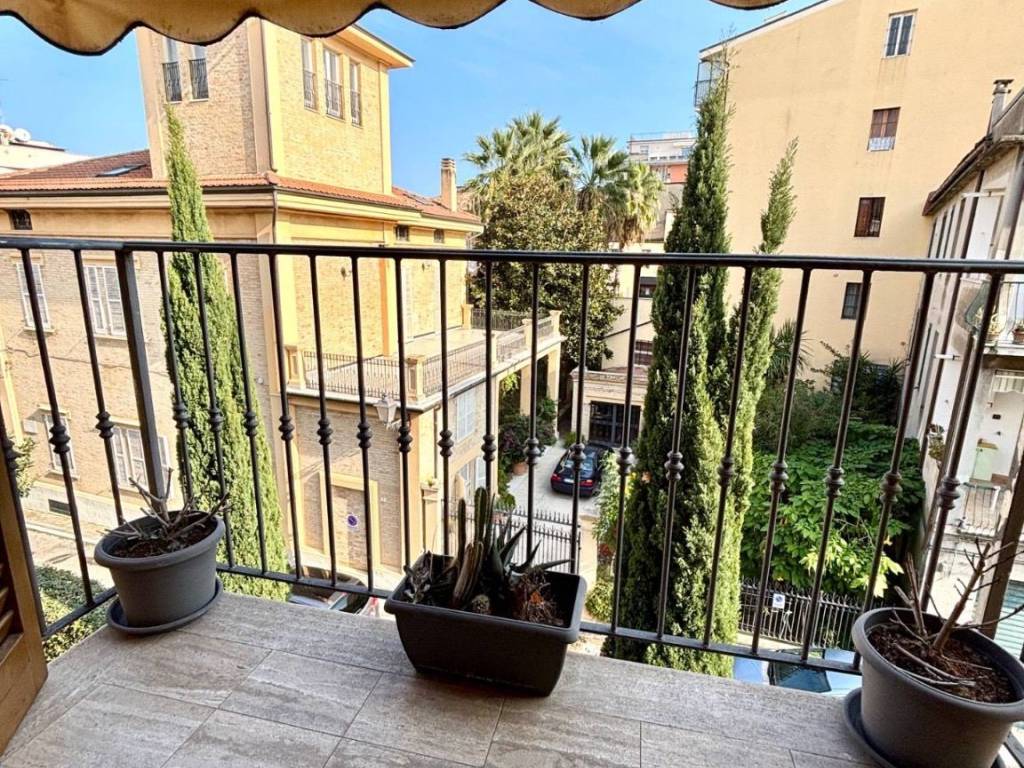 Appartamento a San benedetto del tronto in Via dell'Olmo - Foto 4