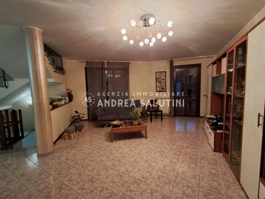 Villa a San miniato in Viale Guglielmo Marconi, 69 - Foto 3