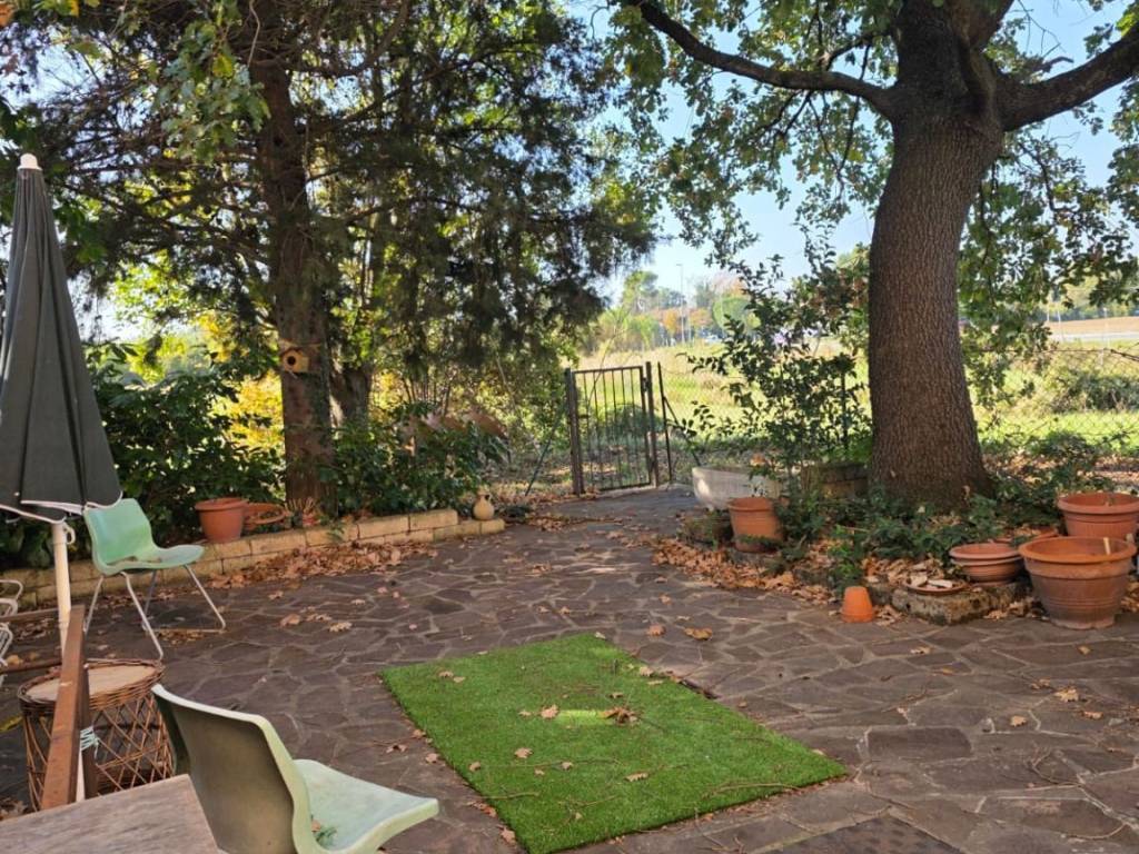 Casa indipendente a Montelabbate in Via Galileo Galilei - Foto 2