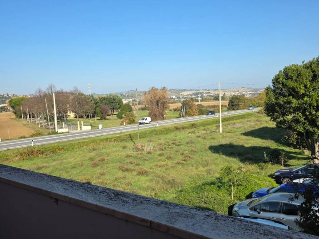 Casa indipendente a Montelabbate in Via Galileo Galilei - Foto 4