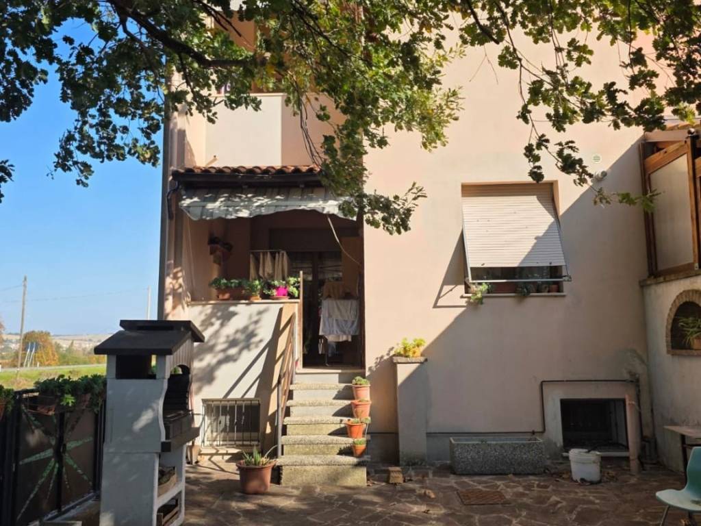 Casa indipendente a Montelabbate in Via Galileo Galilei - Foto 5