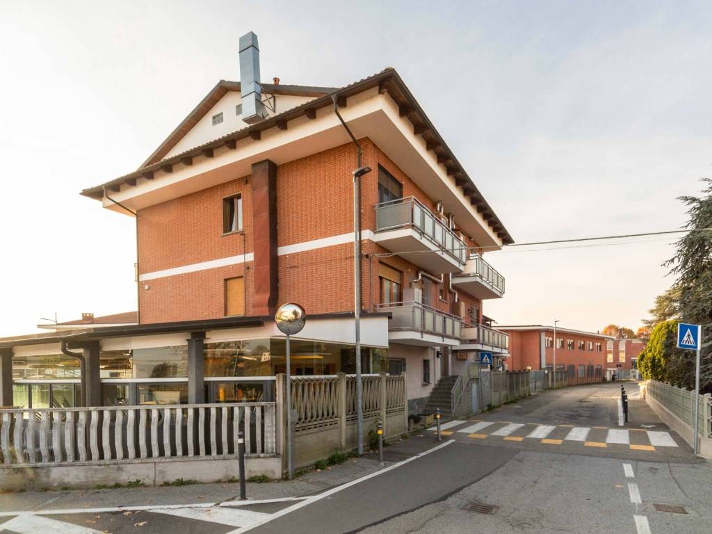 Appartamento a Poirino in Strada Vecchia Delle Poste, 1 - Foto 2