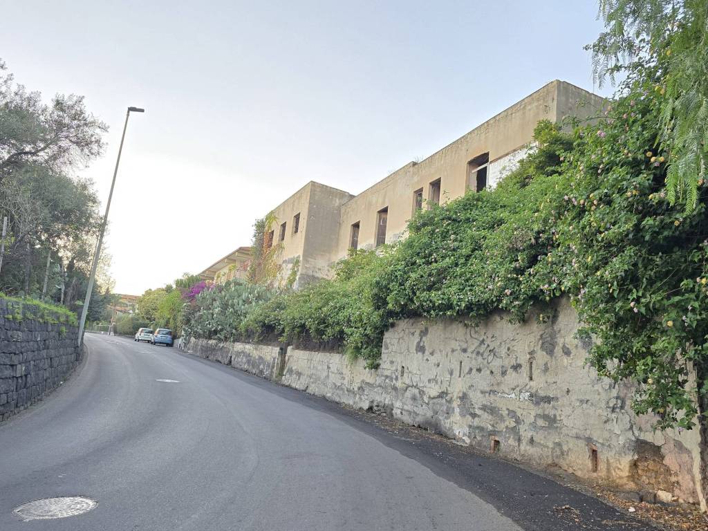 Terreno a Aci castello - Foto 2