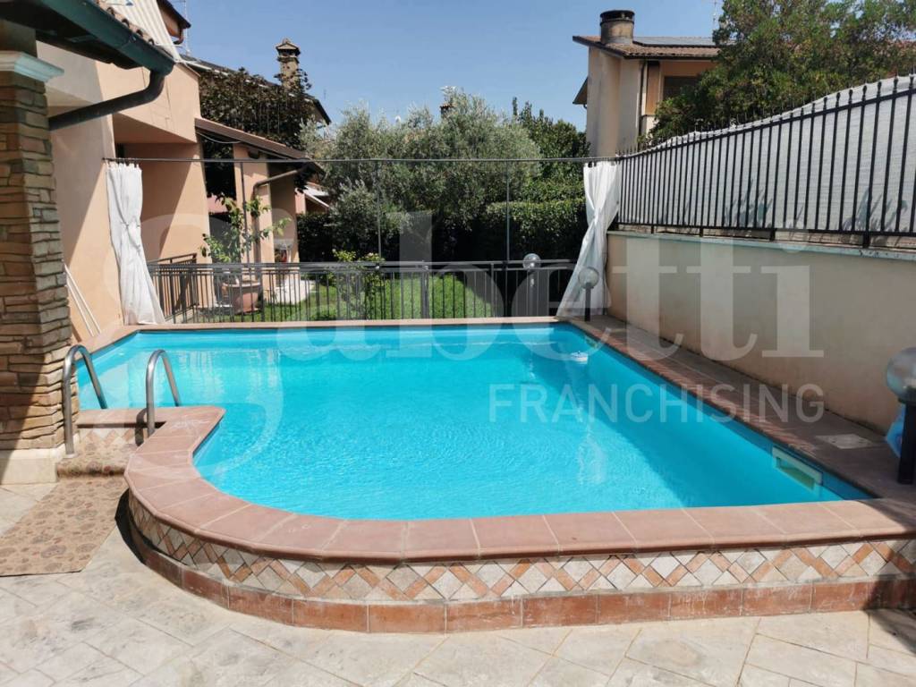 Villa a Civita castellana in via delle gardenie, 9 - Foto 4