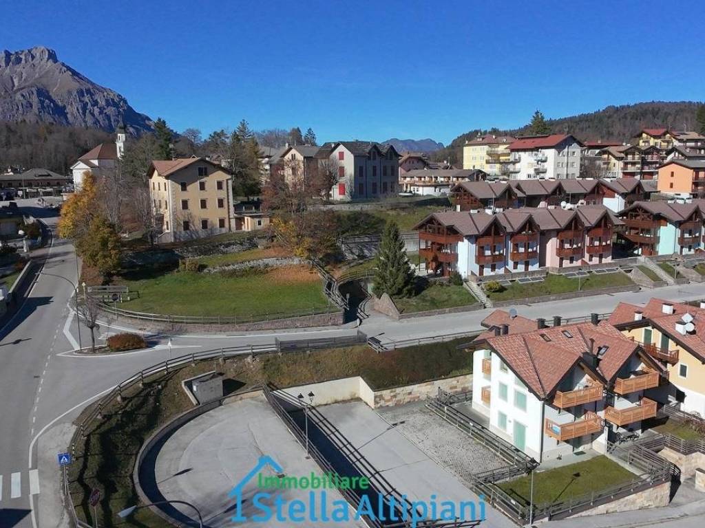 Appartamento a Lavarone in Viale Trieste - Foto 2