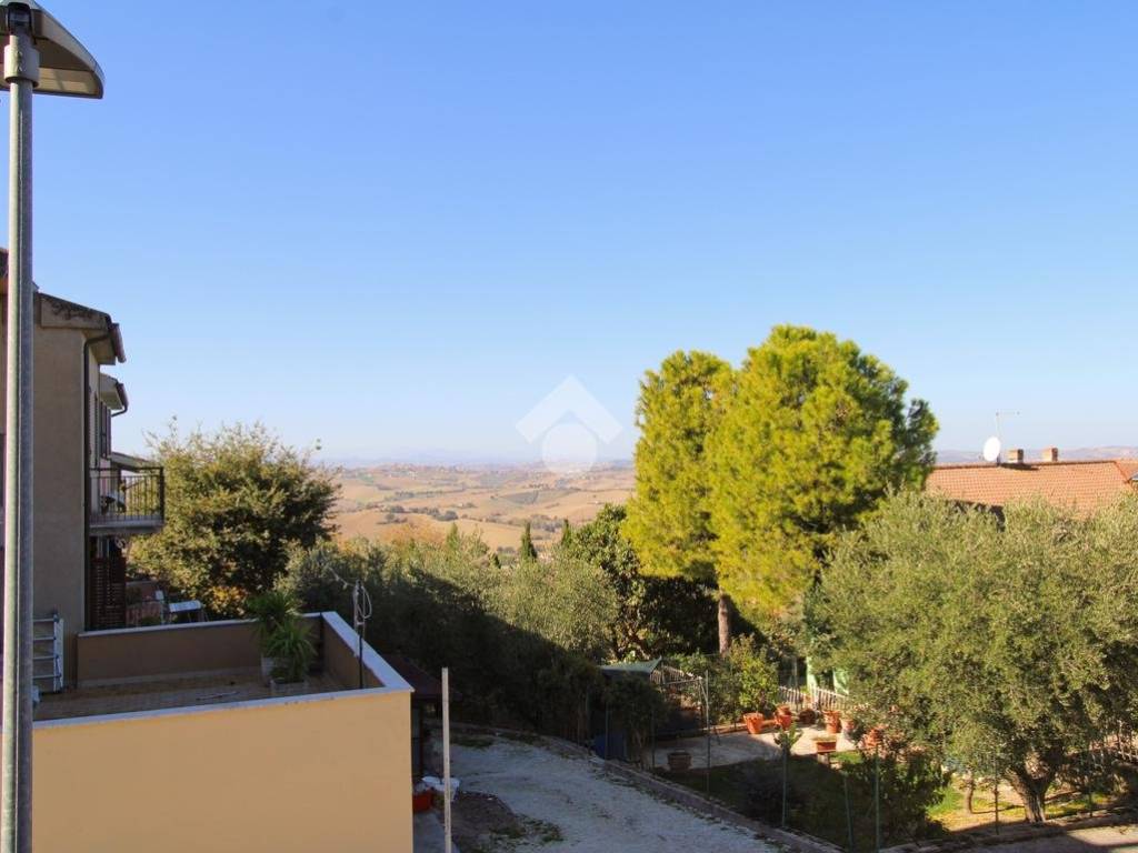 Casa indipendente a Recanati in Via Angelo Giunta, 100 - Foto 4