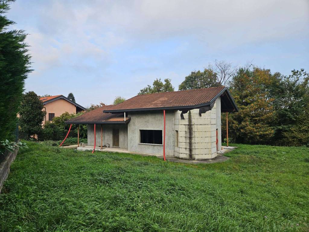 Villa a Montorfano in via Europa Unita - Foto 3