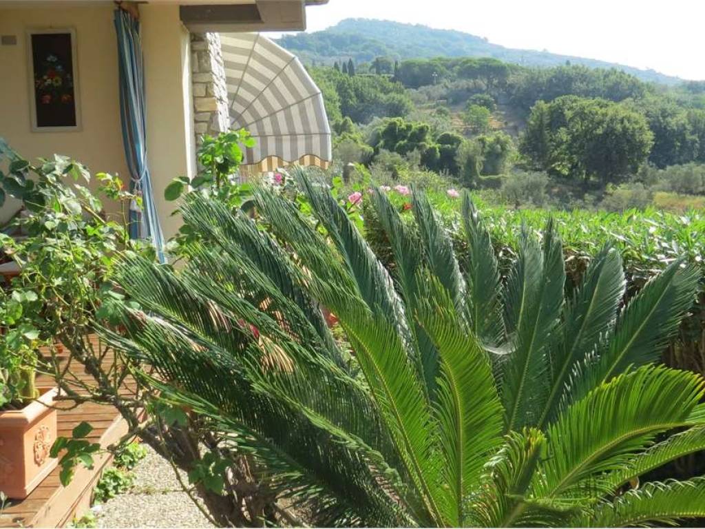 Villa a Castelnuovo magra in via delle vigne - Foto 3