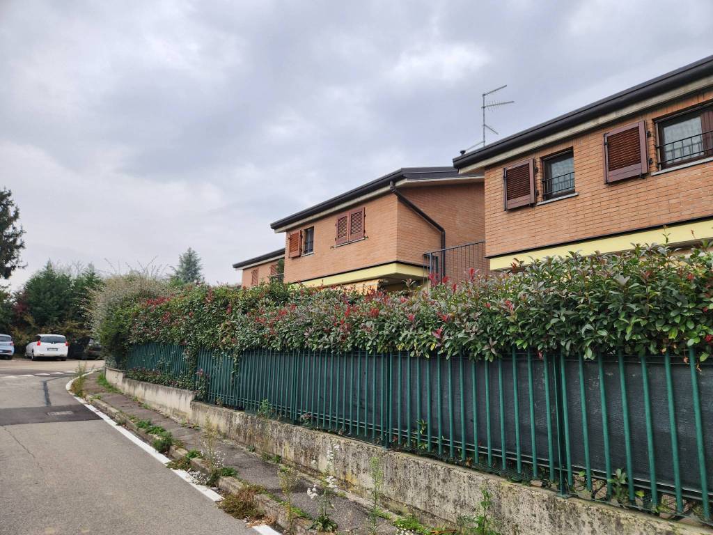 Villetta a schiera a Gerenzano in Via Rovello, 100 - Foto 2