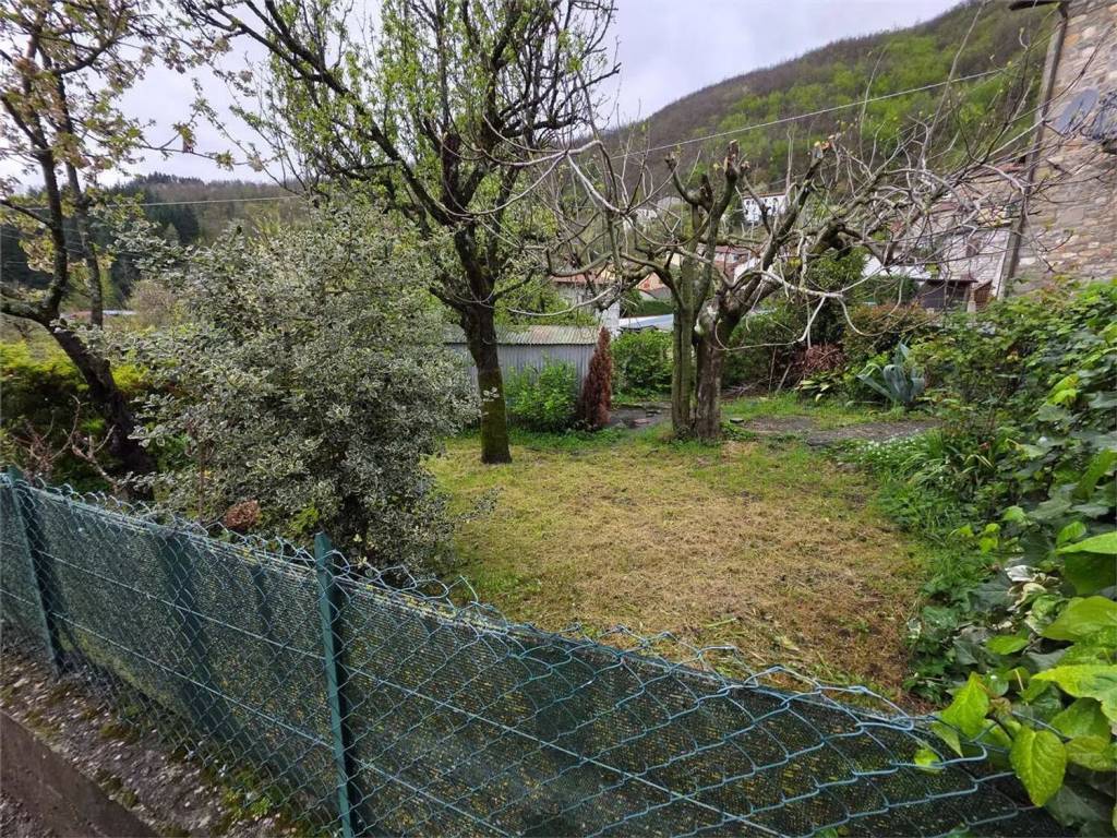 Villa a Piazza al serchio in Via San Leonardo S.N.C. - Foto 2
