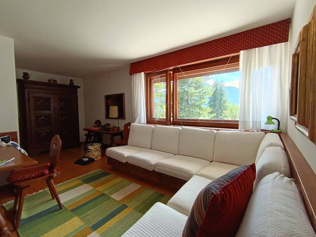 Appartamento a Cortina d'ampezzo in Frazione Pecol - Foto 2