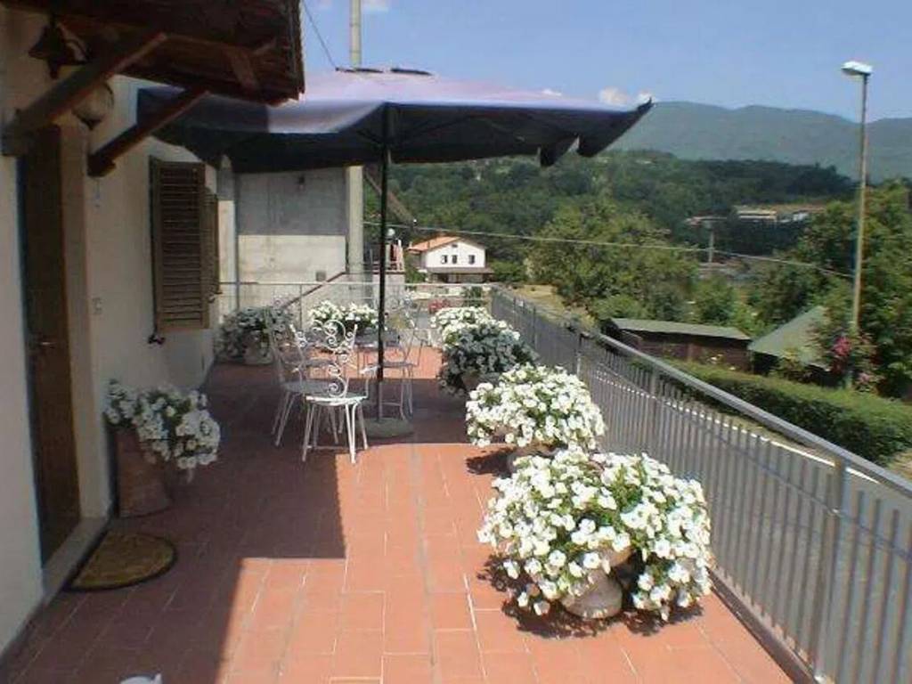 Villa a Piazza al serchio in Strada Provinciale 51 - Foto 4