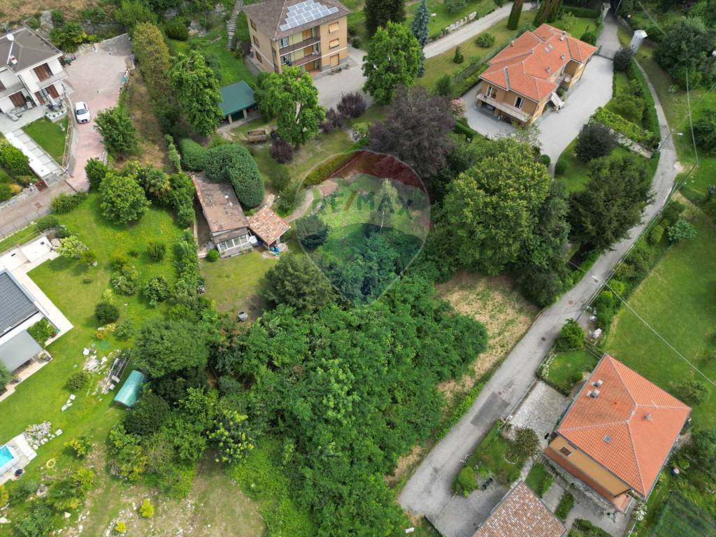 Terreno a Viggiù in Via Bucaneve - Foto 4