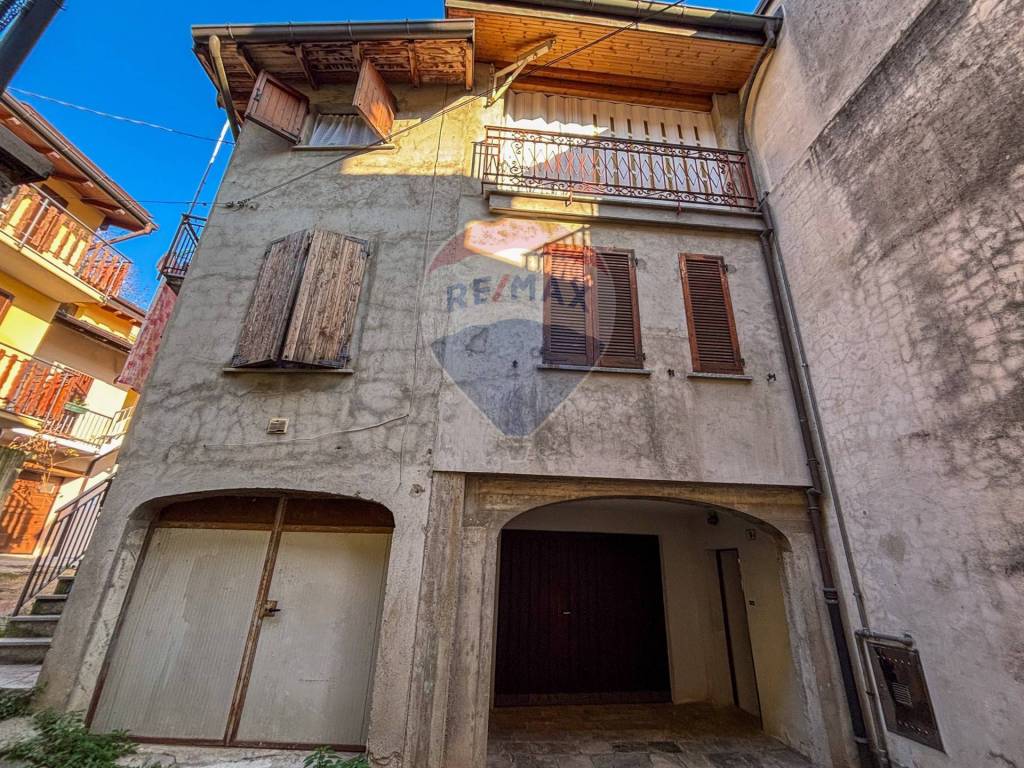 Rustico / casale a Cuasso al monte in via Gastaldi, 9 - Foto 2