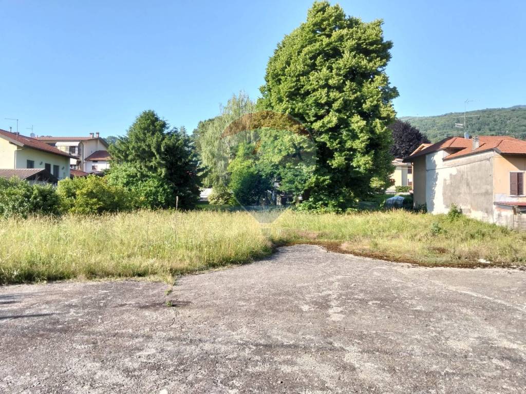 Terreno a Cocquio-trevisago in Via Milano - Foto 5