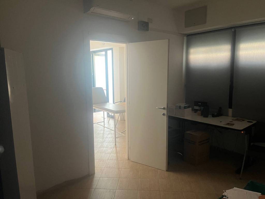 Immobile a Pomezia in Via Alcide De Gasperi, 4 - Foto 3