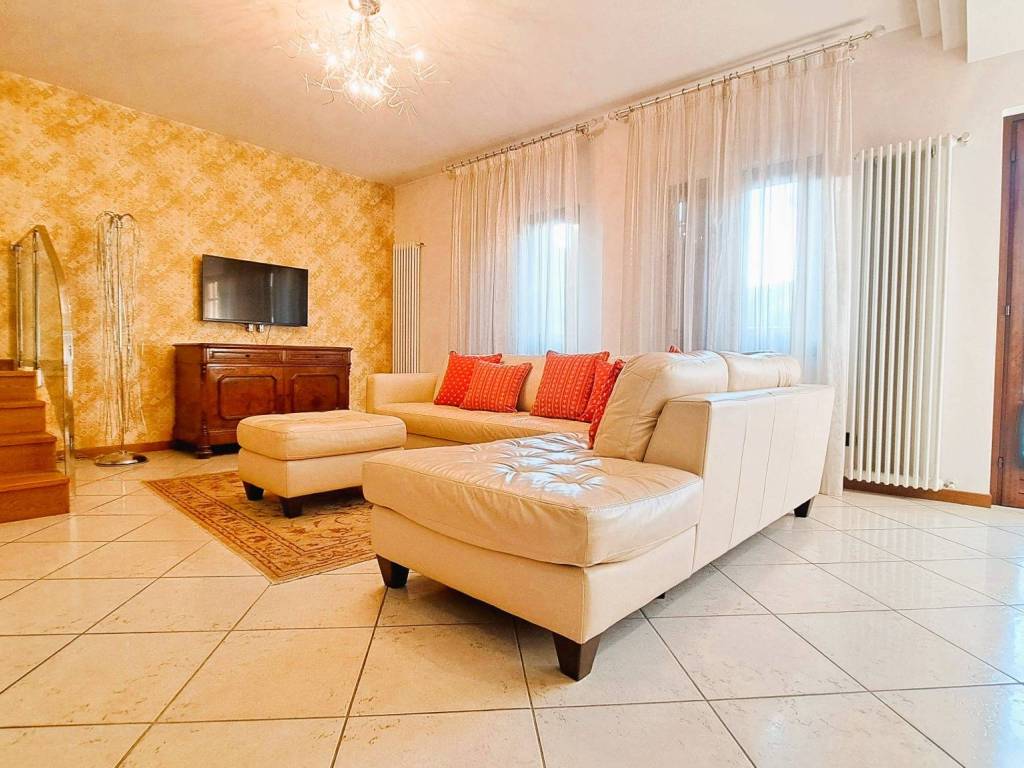 Appartamento a Scanzorosciate in Via Serenissima, 17 - Foto 4