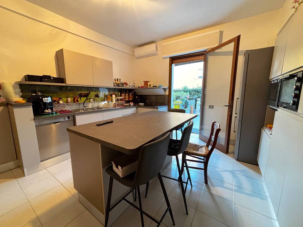 Appartamento a Prato in Via Fernando Rapezzi - Foto 3