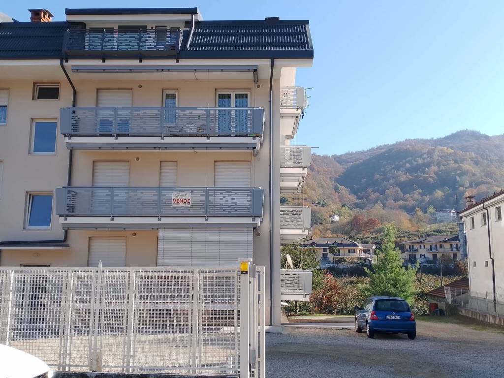 Appartamento a Barge in Via Giovanni Giolitti, 19 - Foto 2