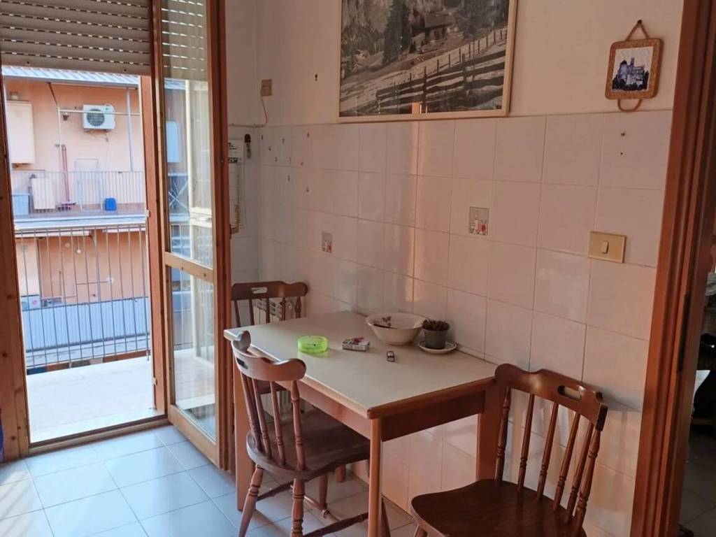 Appartamento a Guidonia montecelio in Via Albuccione, 31 - Foto 2