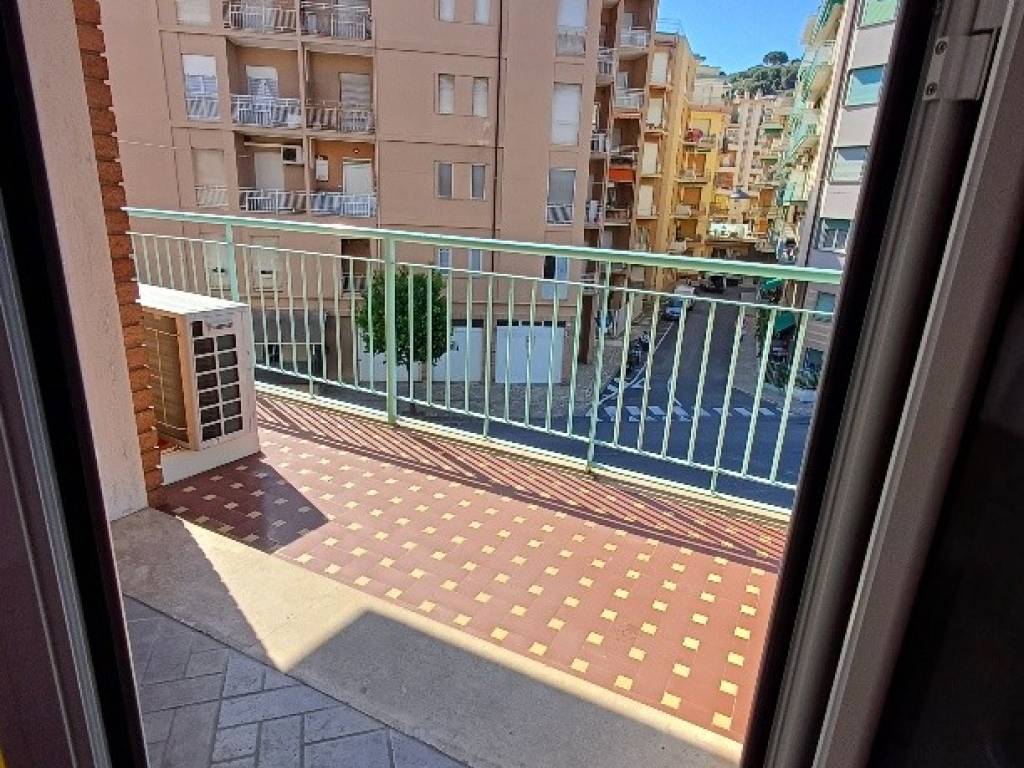 Appartamento a Alassio in Via Don Piccagli, 12 - Foto 4