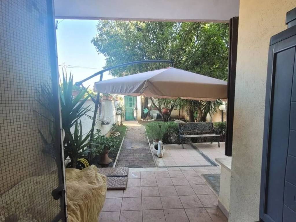 Villa a Tivoli in Via E. Petrocchi, 28 - Foto 4