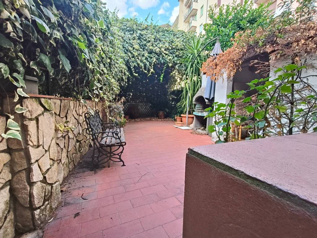 Casa indipendente a Prato in Via Ferdinando Tacca - Foto 2