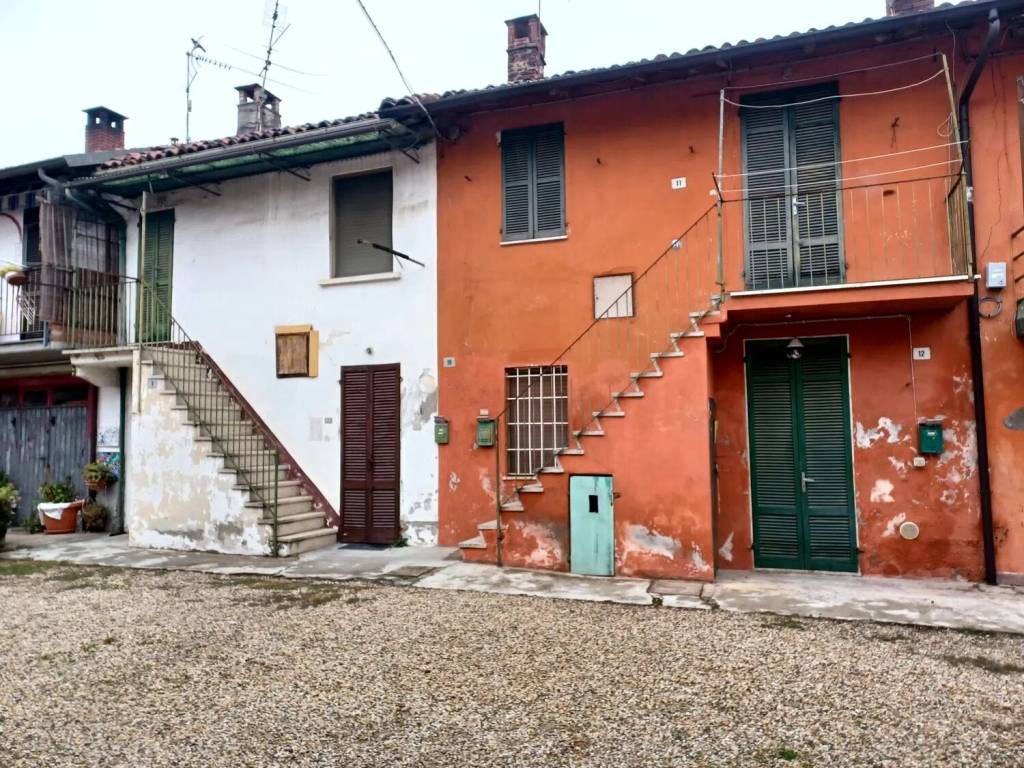 Villa a Mede in Vicolo Stretto, 11 - Foto 2