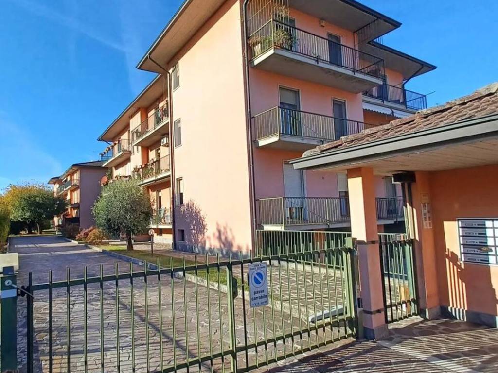 Appartamento a Travacò siccomario in Via Papa Giovanni Xxiii, 6 - Foto 2