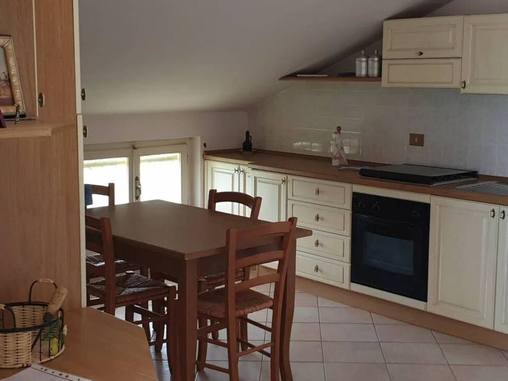 Appartamento a Roccafluvione in Strada Scalelle, 2 - Foto 4