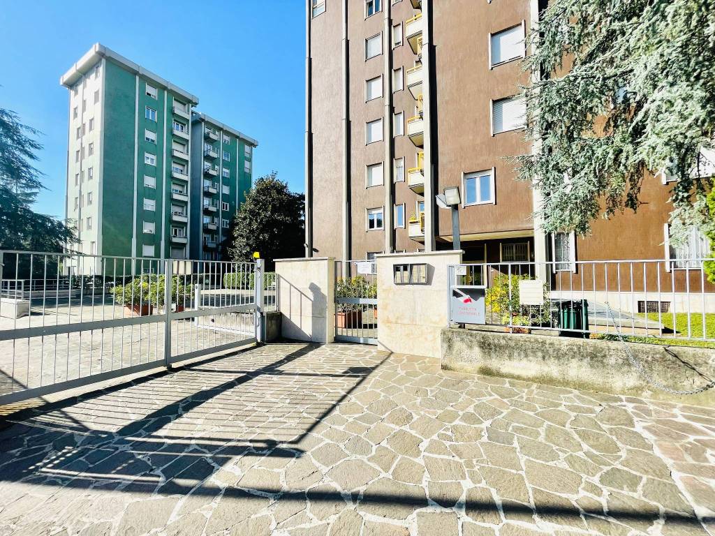 Appartamento a Brescia in Via Gaetano Salvemini - Foto 2