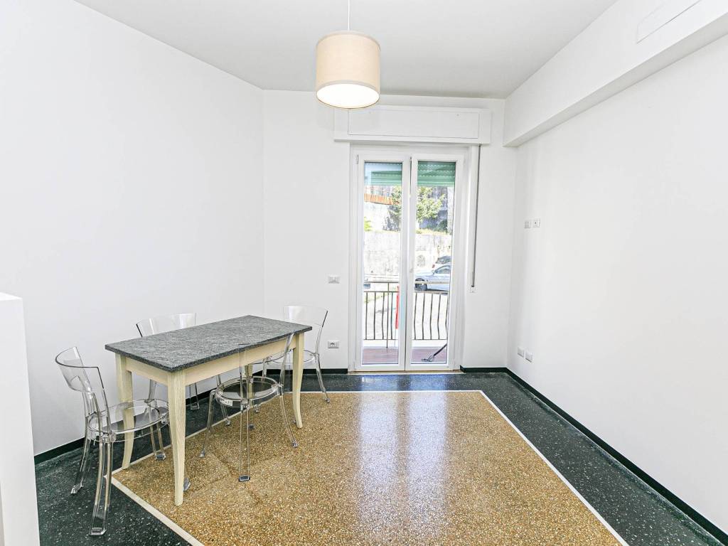 Appartamento a Genova in Via Giuseppe Sapeto, 43 - Foto 2