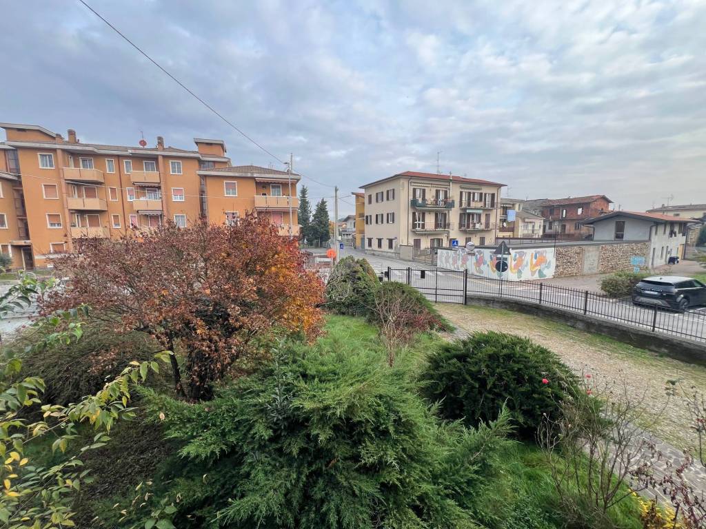Appartamento a Bonate sotto in Via Europa - Foto 3